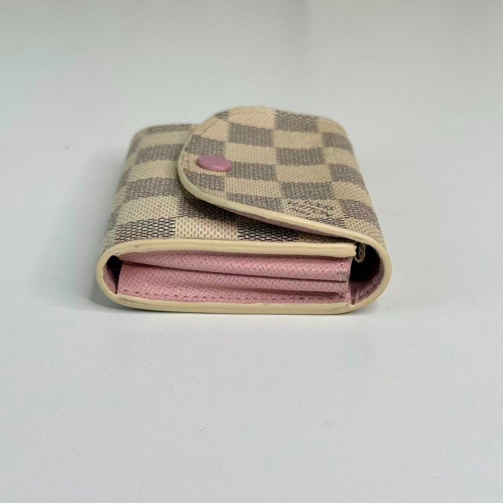 Louis Vuitton Damier Azur Wallet with Classic Checkerboard Design and PinkButton - Picture 3 of 8